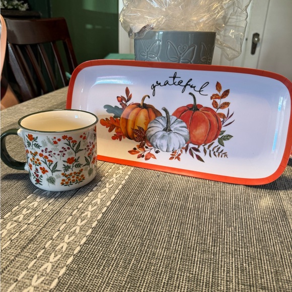 Autumn Pumpkin Tray and Floral Mug Set - Picture 1 of 7